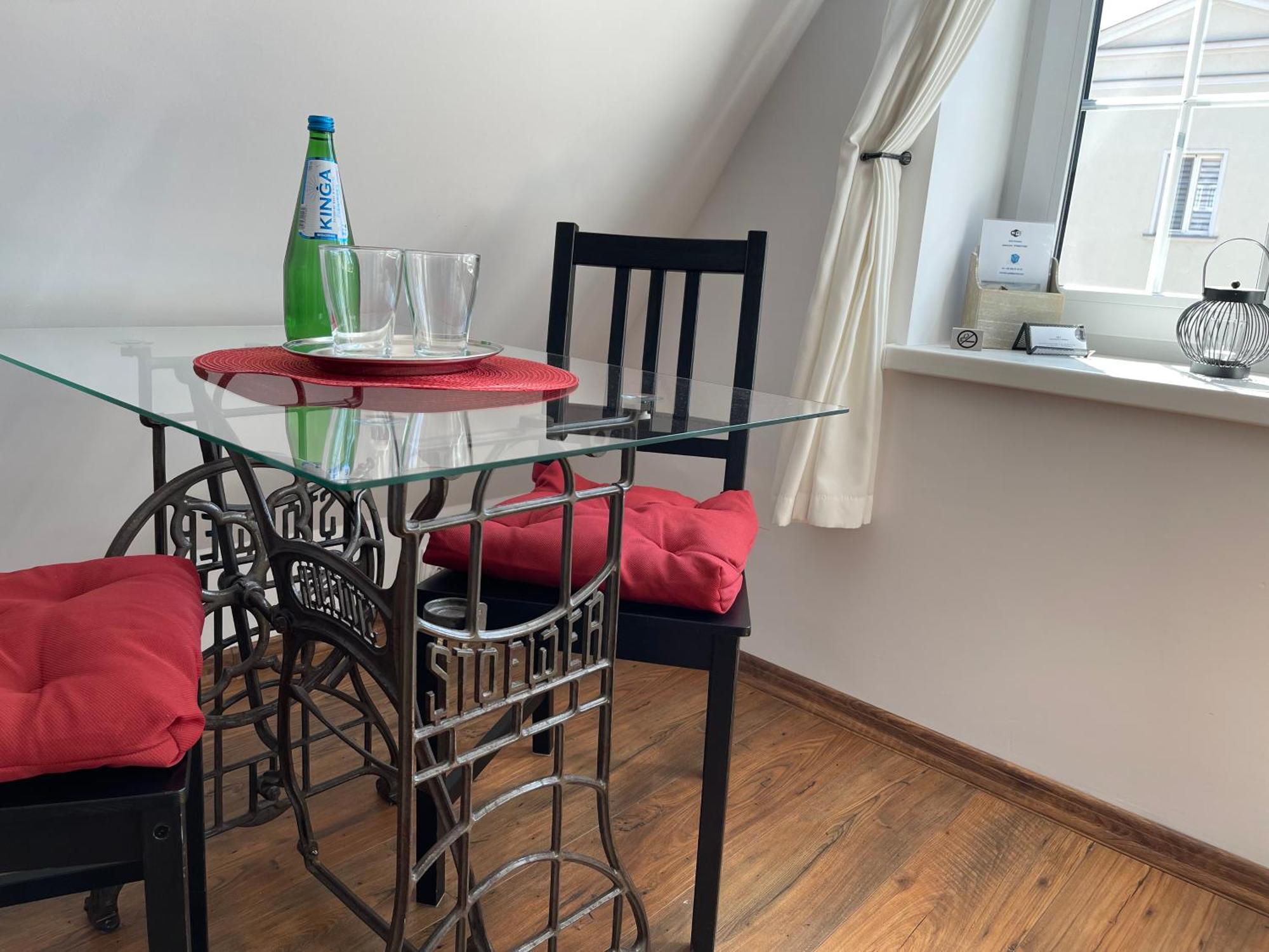 H&T Old Town Szeroka 77 Apartment Гданск Екстериор снимка